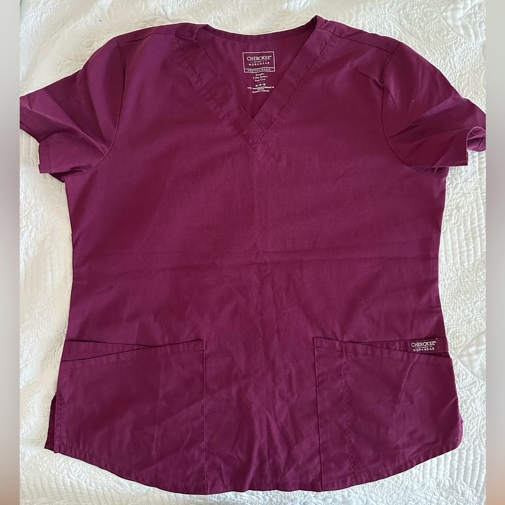 Cherokee Scrub Top